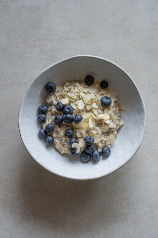 Lean bulk guide: calories, weight trends and adjustments | the gym pro Bowl Of Oats With Blueberries